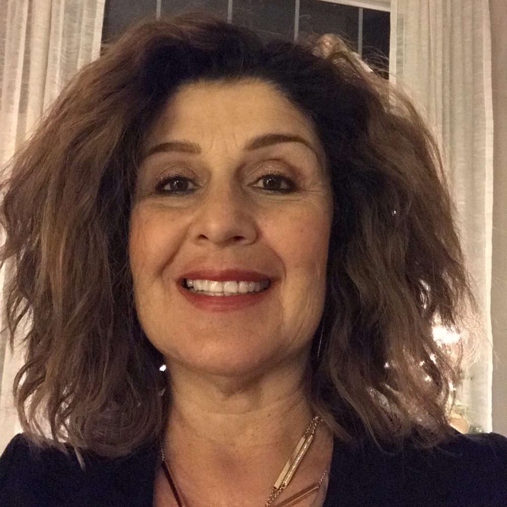 Meet your Posher, Angela